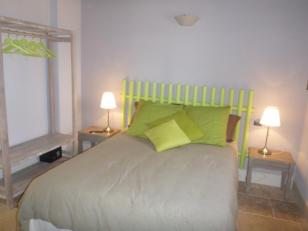 Bastide Saint Maurin Bed & Breakfast Ansouis Bagian luar foto